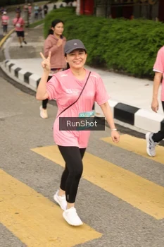 Runner Photo 4263532