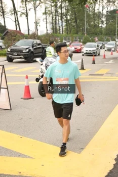Runner Photo 4263534