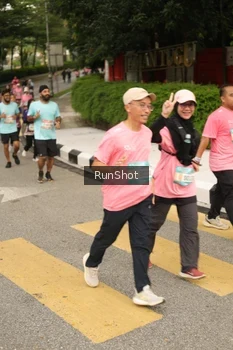 Runner Photo 4263559