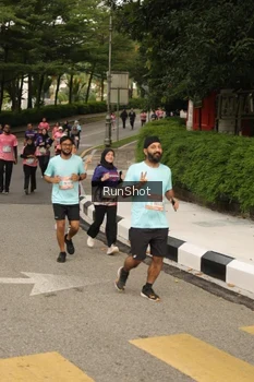 Runner Photo 4263564