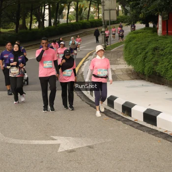 Runner Photo 4263591