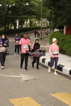 Runner Photo 4263595