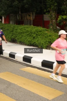 Runner Photo 4263631