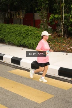Runner Photo 4263639