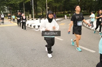Runner Photo 4263768