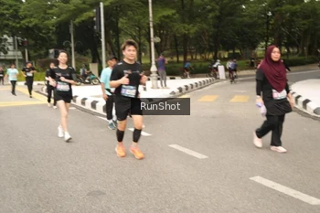 Runner Photo 4263830