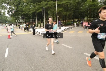 Runner Photo 4263841