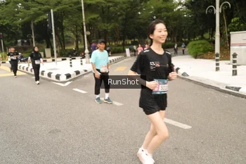Runner Photo 4263844