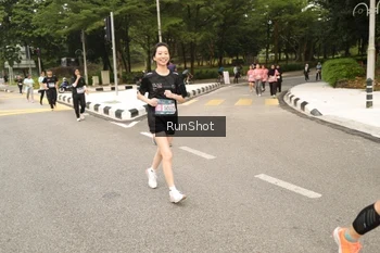 Runner Photo 4263846