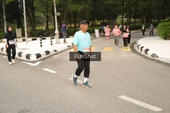 Runner Photo 4263847