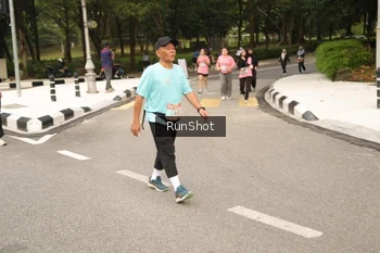Runner Photo 4263849