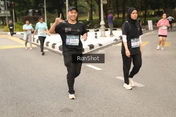 Runner Photo 4263873