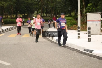 Runner Photo 4264102