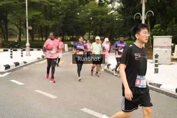 Runner Photo 4264138