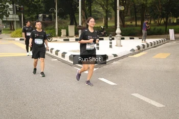 Runner Photo 4264260