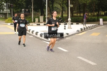 Runner Photo 4264264
