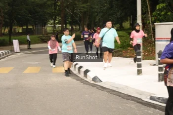 Runner Photo 4264265