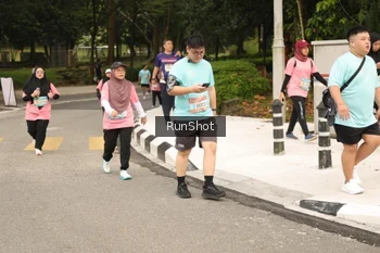 Runner Photo 4264294