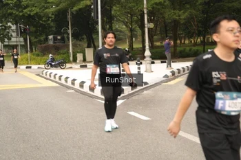 Runner Photo 4264302