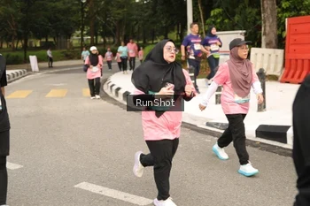 Runner Photo 4264321