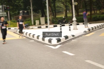 Runner Photo 4264340