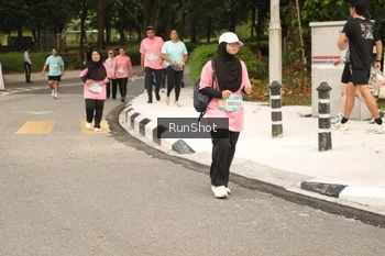 Runner Photo 4264341