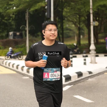 Runner Photo 4264361