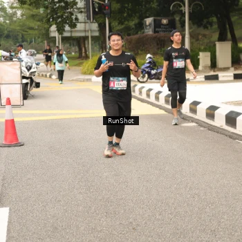 Runner Photo 4264389