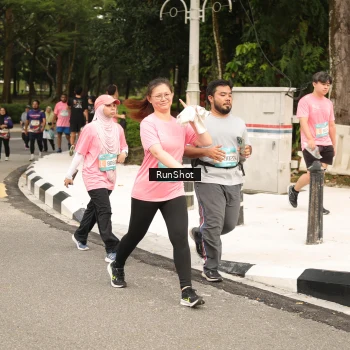 Runner Photo 4264409