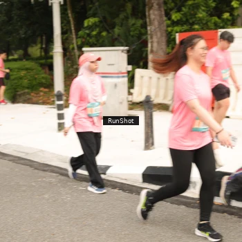 Runner Photo 4264410