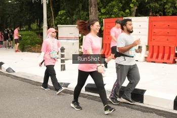 Runner Photo 4264411