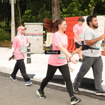 Runner Photo 4264415