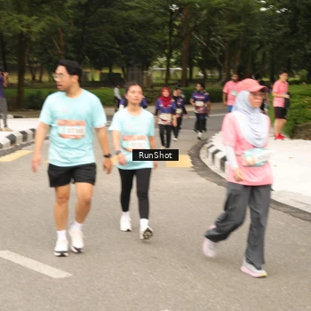 Runner Photo 4264416