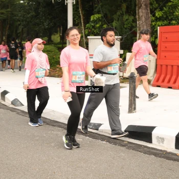 Runner Photo 4264418