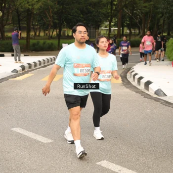 Runner Photo 4264419