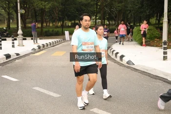Runner Photo 4264421