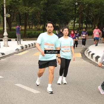 Runner Photo 4264424