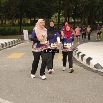 Runner Photo 4264434