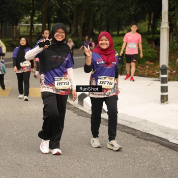 Runner Photo 4264440