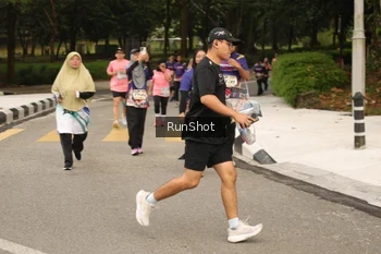 Runner Photo 4264461