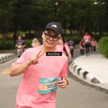 Runner Photo 4264492