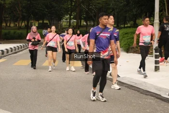 Runner Photo 4264548