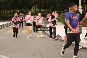 Runner Photo 4264561
