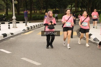 Runner Photo 4264566