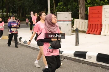 Runner Photo 4264577