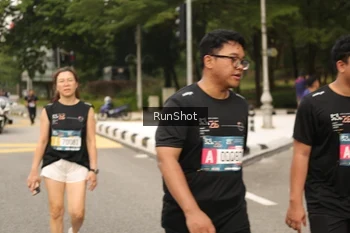 Runner Photo 4264583