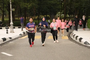 Runner Photo 4264607