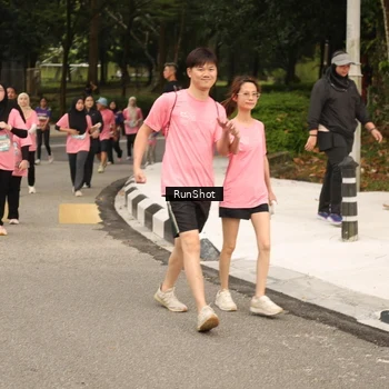 Runner Photo 4264663