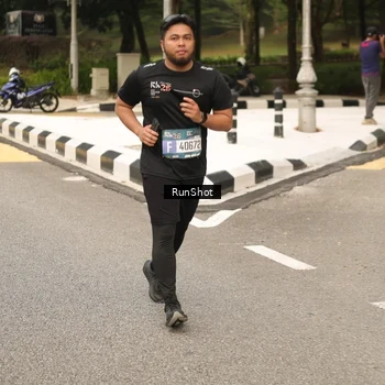 Runner Photo 4264666