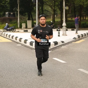 Runner Photo 4264669